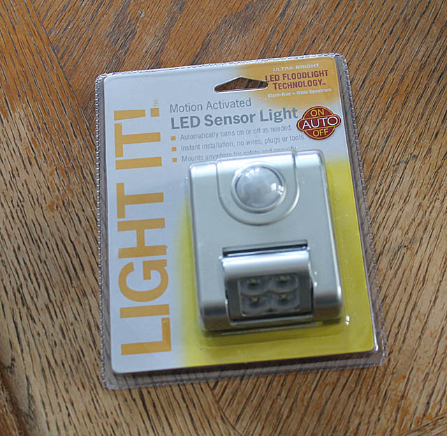 011314-motion-light-04