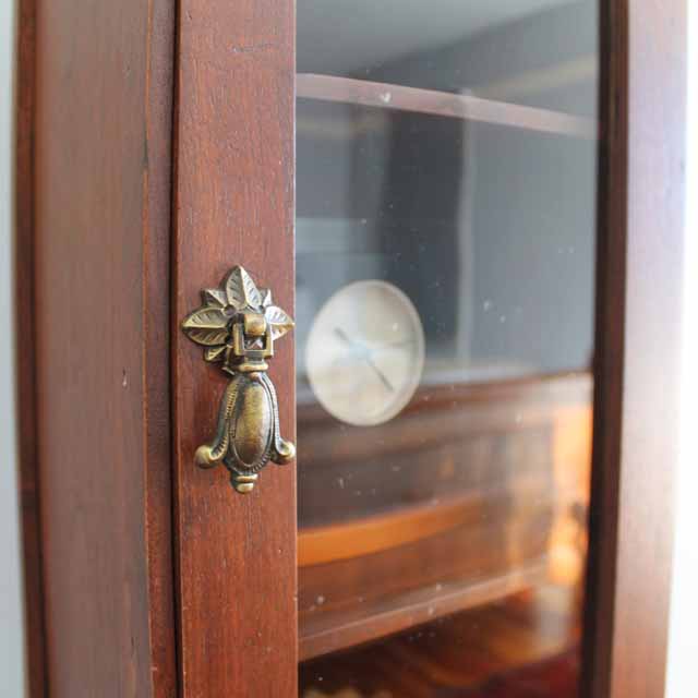 013114-cabinet-03