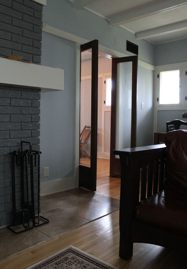 dining room doors in the Delbert Meier house