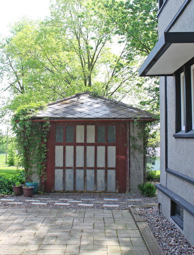 the original carriage house at the Delbert Meier House