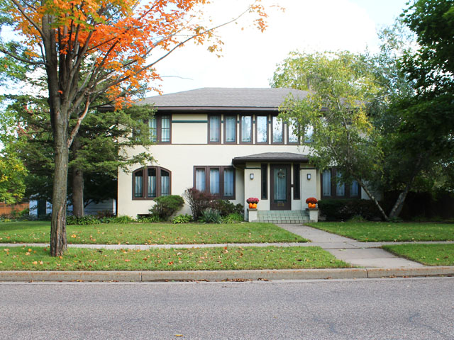 Prairie School: 508 S. Beaumont, Prairie du Chien, WI | This American House