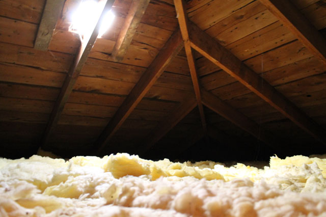 attic05
